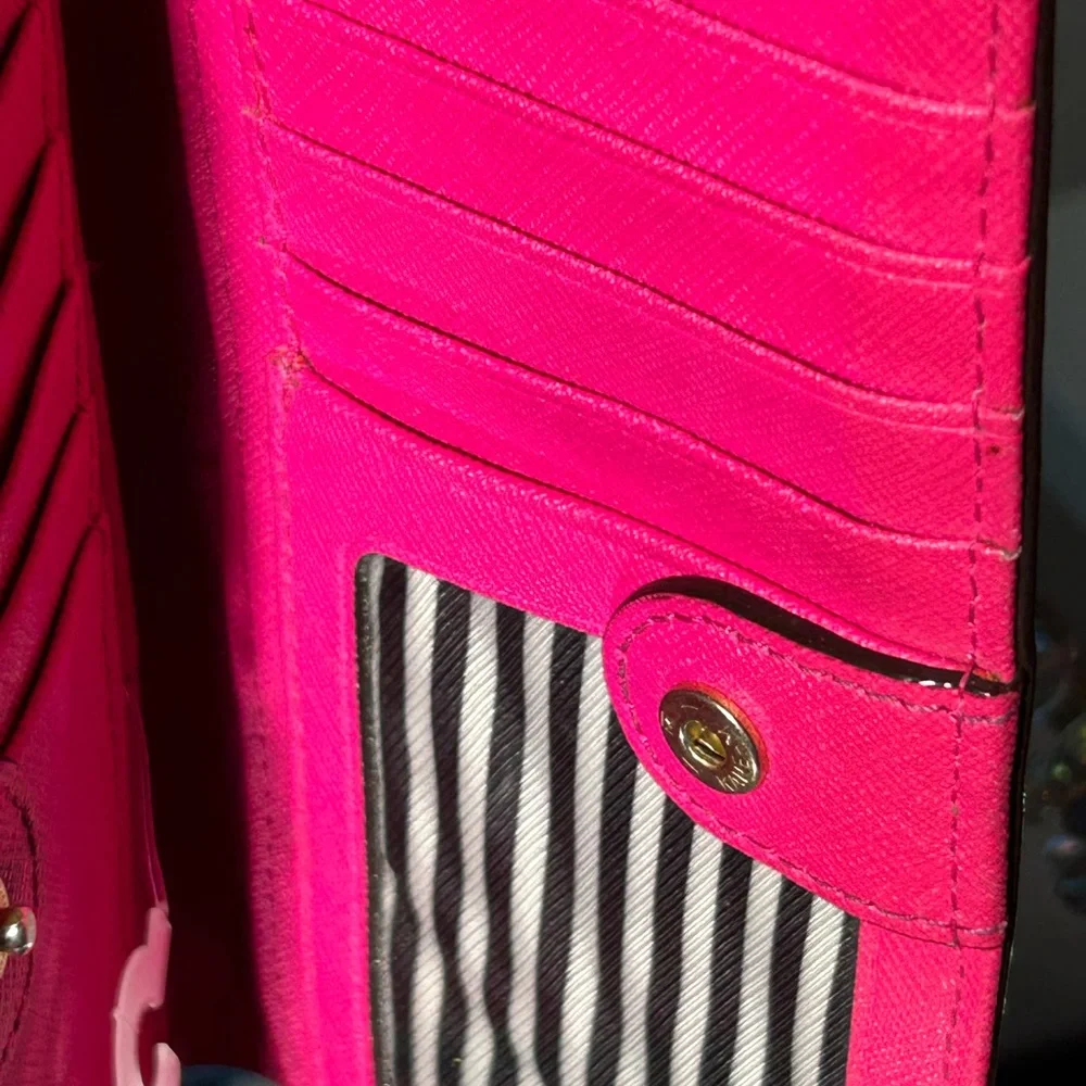 Kate Spade Pink Wallet Sleek Design 7” x 4” Like new - Picture 9 of 15